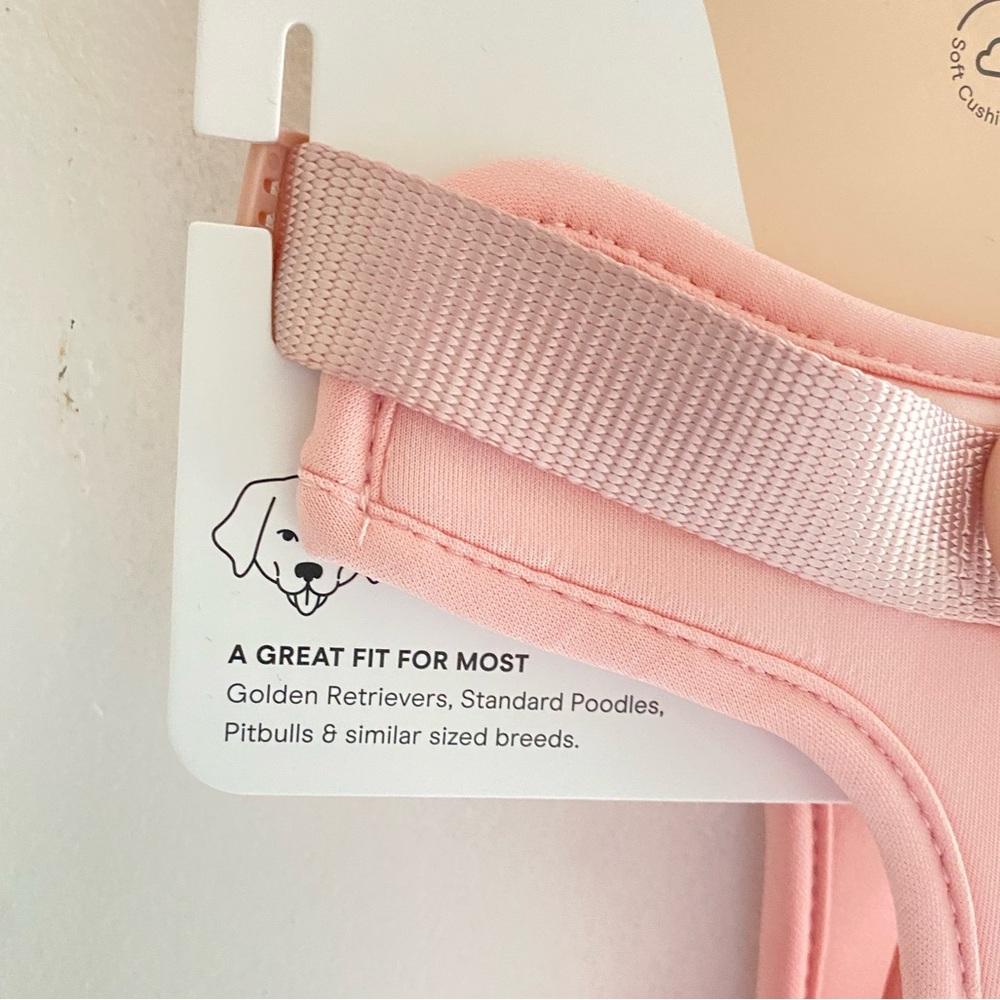 Wild One Dog Harness Pink Size Large for Golden Retrievers, Poodles, Pitbulls - Picture 2 of 5